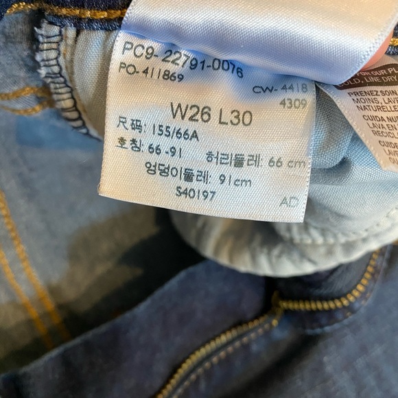 Levi’s Mile High Super Skinny Jeans - Picture 4 of 4